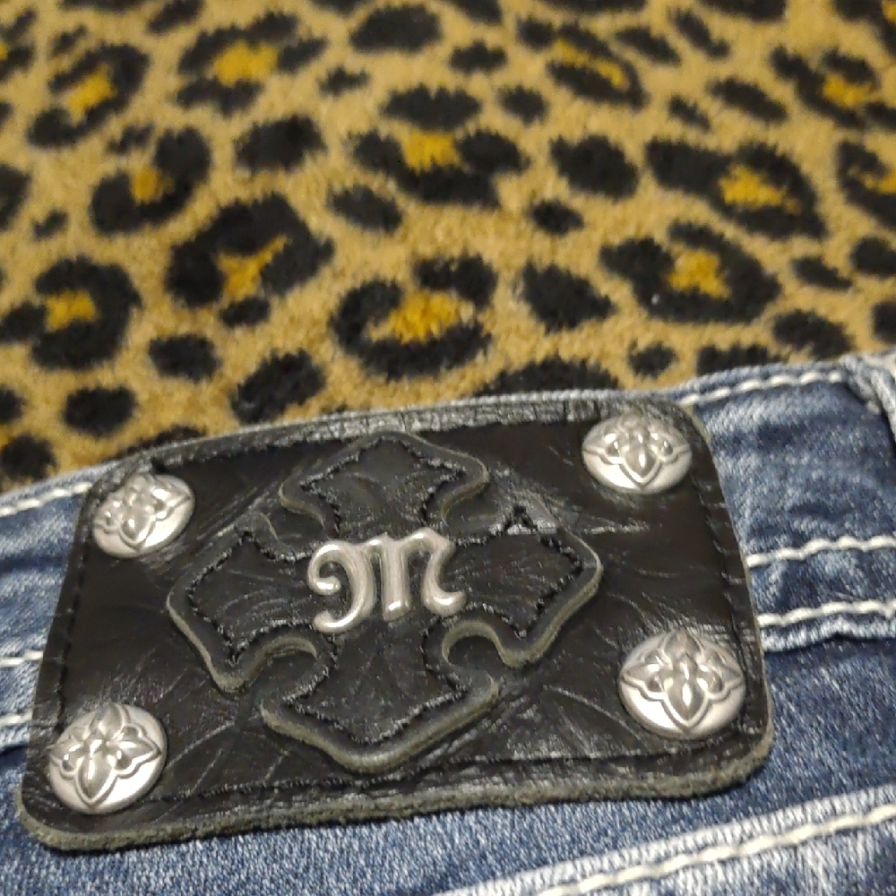 Miss Me Distressed Blue Jean Shorts with Multicolor Embroidery - Picture 6 of 11